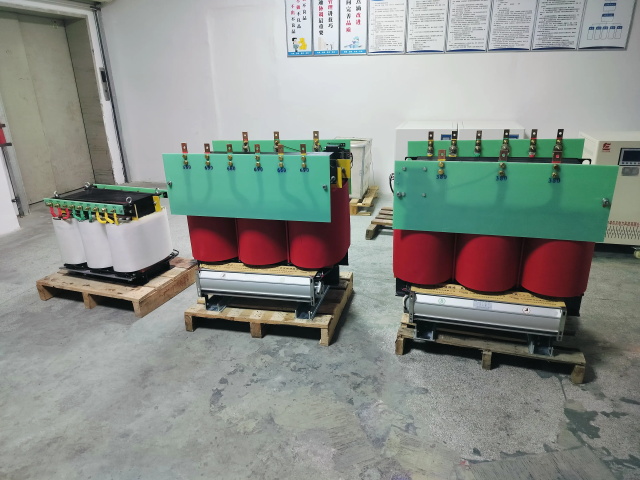 扎鲁特KS11-1000KVA矿用变压器